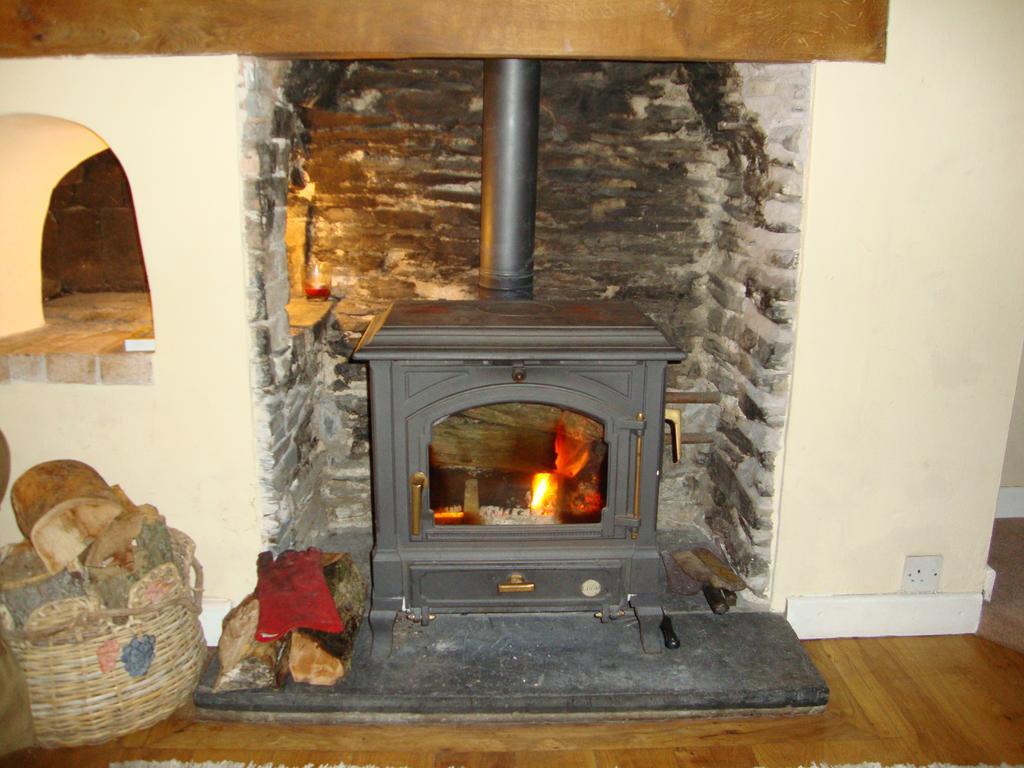 Ceiros Cottage Llangammarch Wells Eksteriør billede