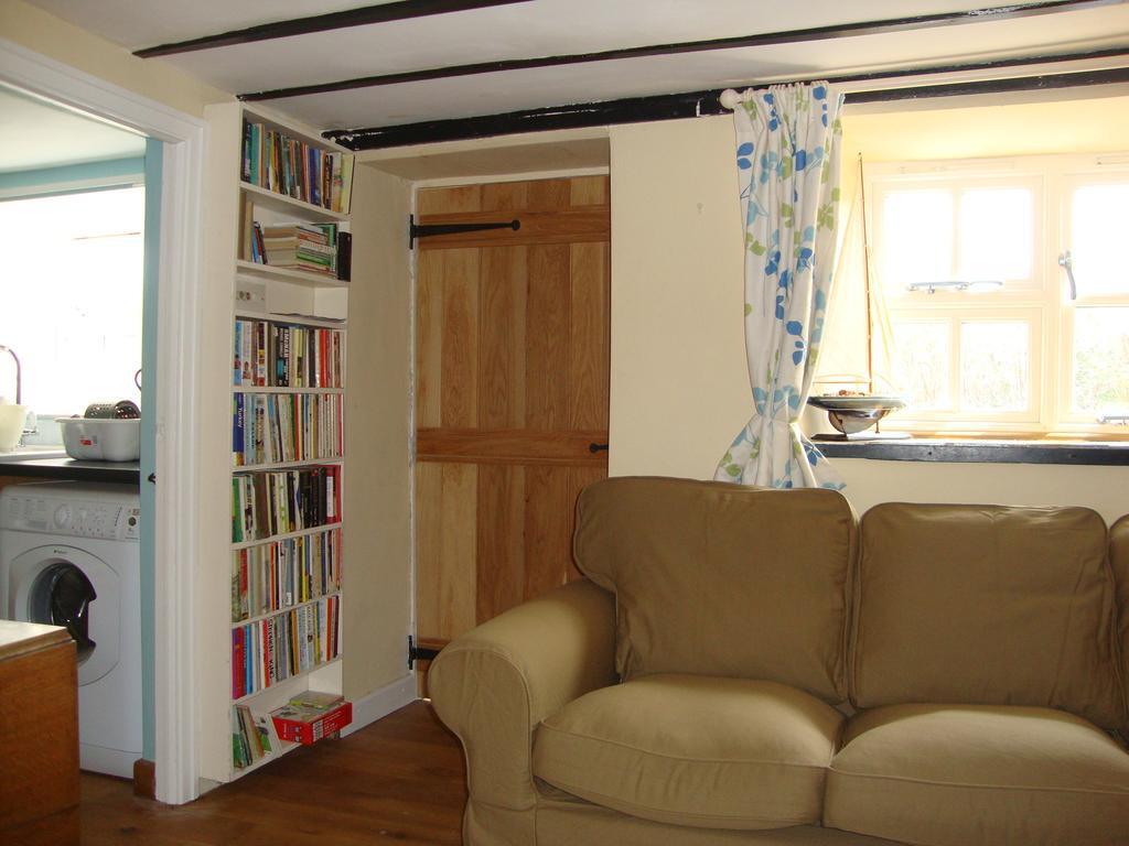 Ceiros Cottage Llangammarch Wells Eksteriør billede