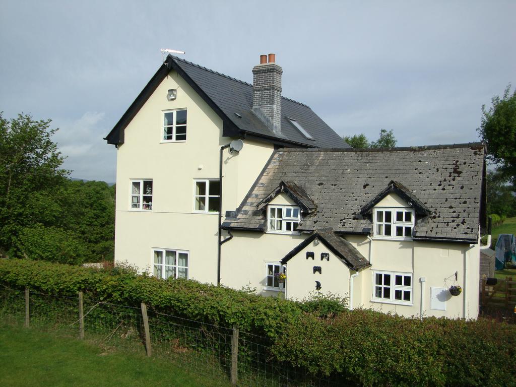 Ceiros Cottage Llangammarch Wells Eksteriør billede